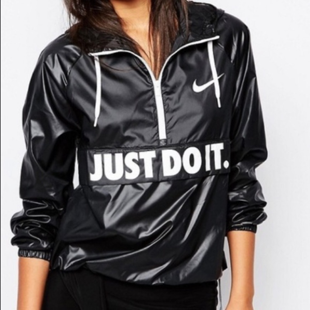 Nike Windbreaker